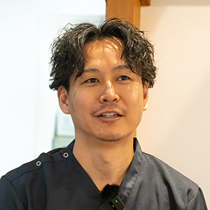 ファースト整骨院 院長 西先生