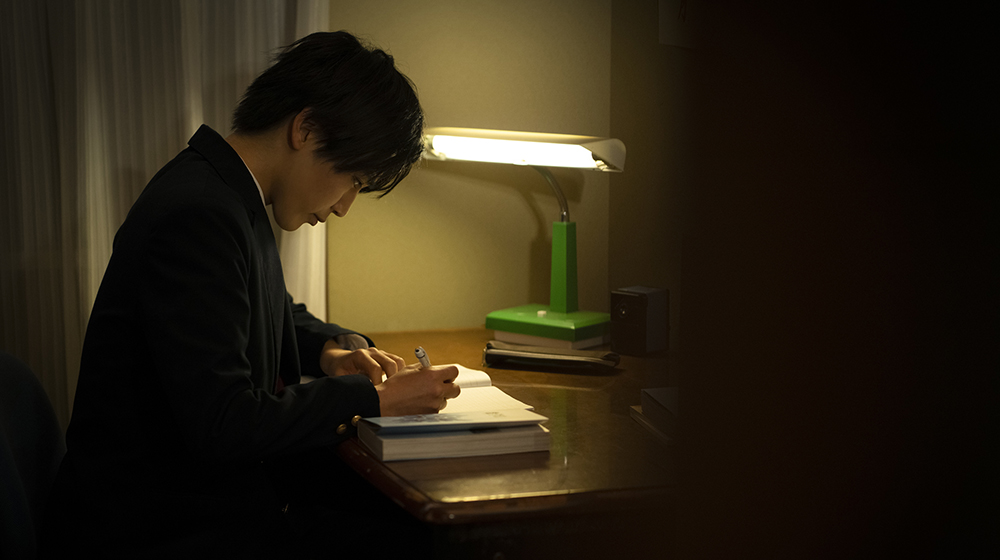 柔道整復師国家試験に落ちたら…フルタイム勤務しながらの再挑戦は可能？