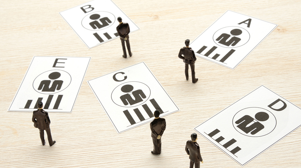 結局「中途」と「新卒」どちらが有利？