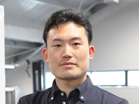 鈴木 元 氏