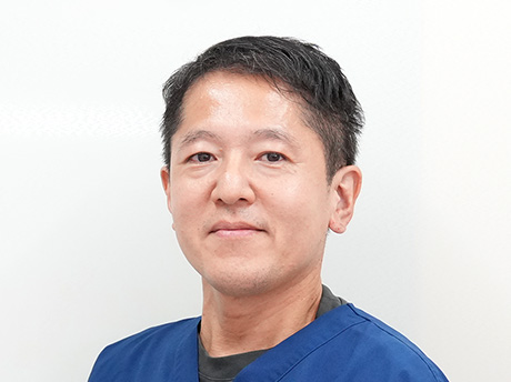 朝倉 祐樹 氏