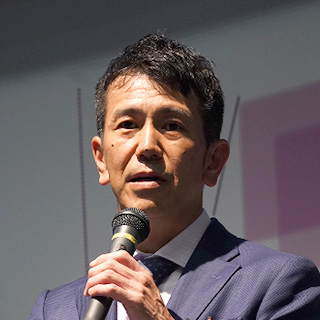 藤本 斉氏
